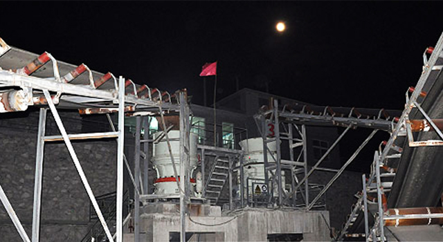 What is the processing capacity of the largest model of PEW European jaw crusher?